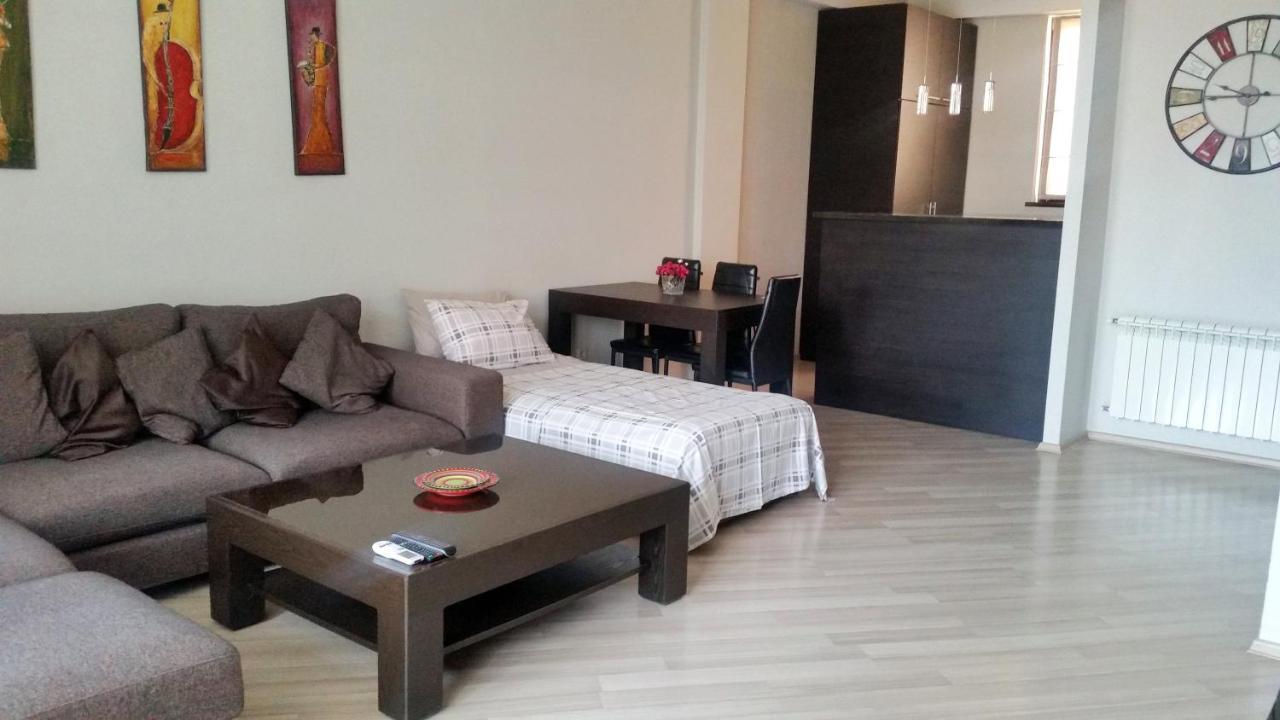Mtatsminda Apartment Tbilisi Exterior foto